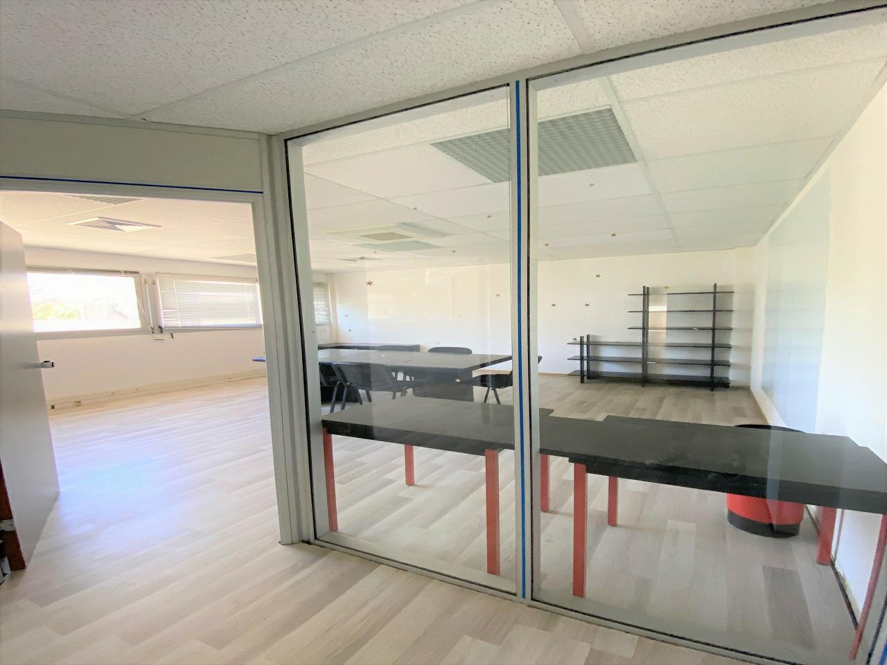 Location bureau Aix-en-Provence Bouches-du-Rhône OLBUR2204252 11