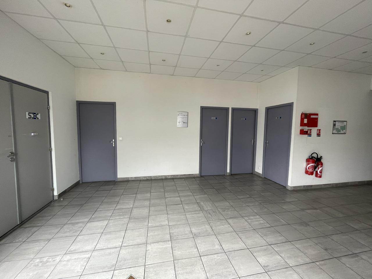 Location bureau Rousset Bouches-du-Rhône OLBUR2313381 11