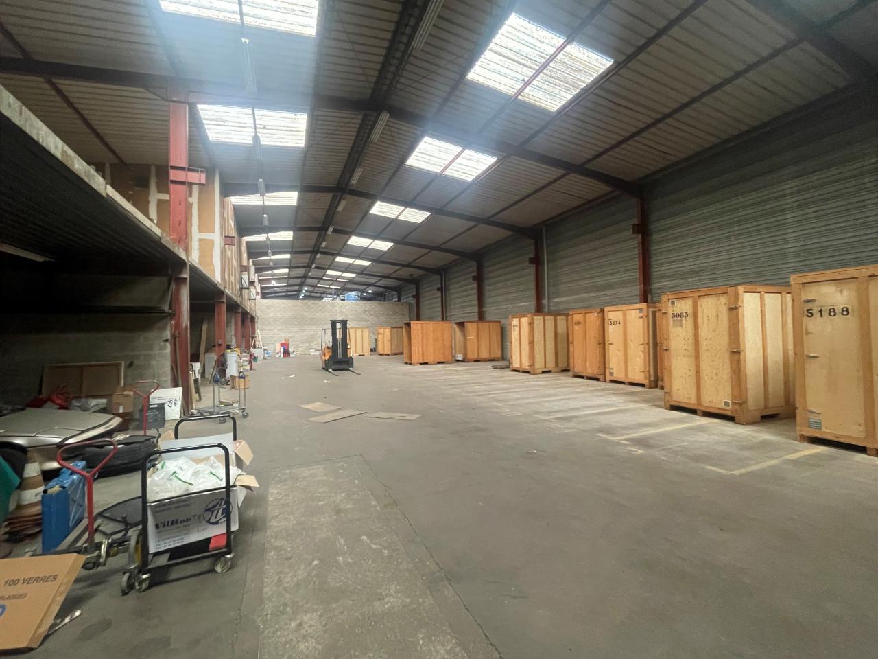 Location local d'activité Élancourt Yvelines OLACT2532583 1