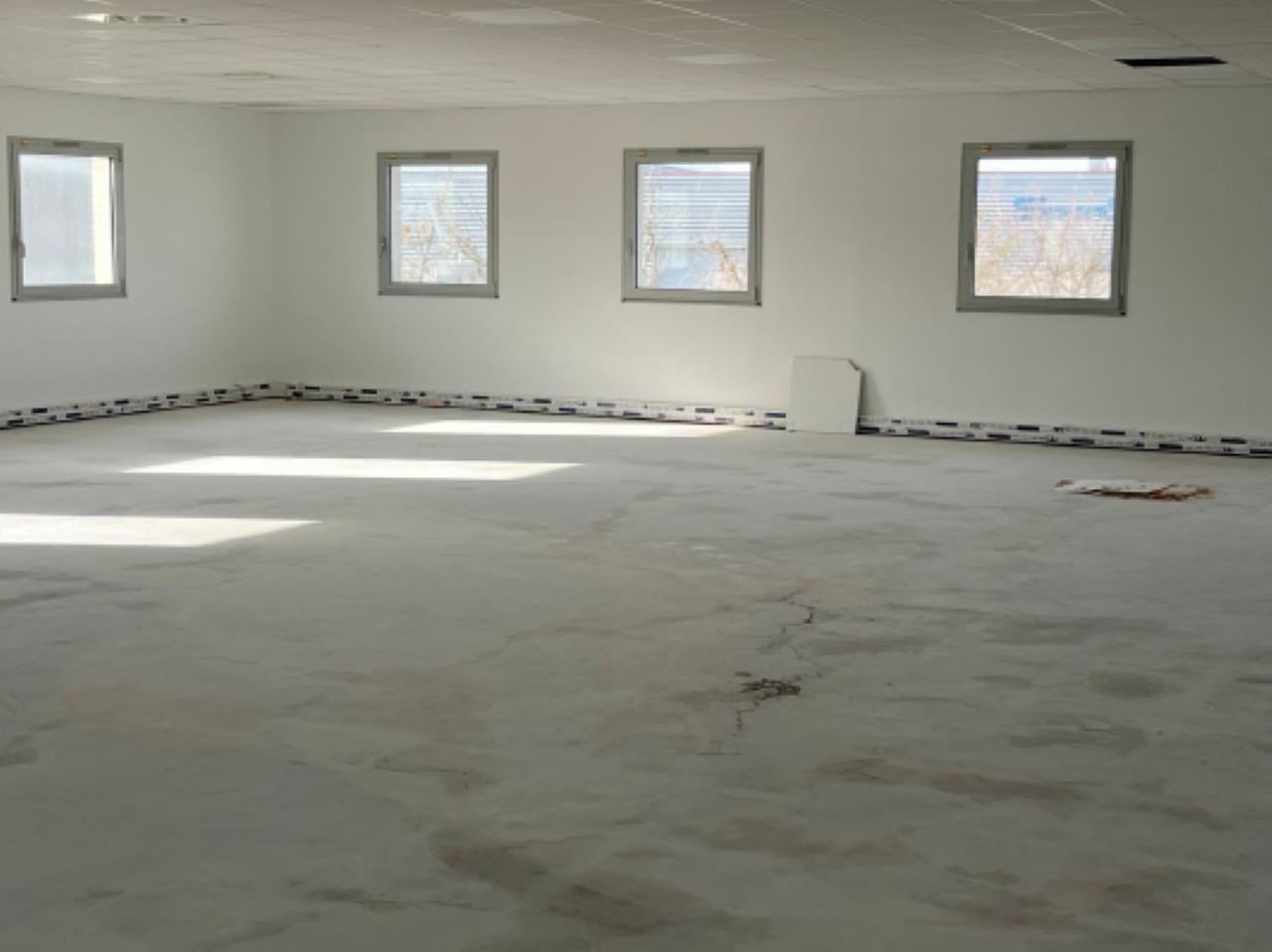 Vente bureau Saint-Priest Rhône OVBUR2118045 10