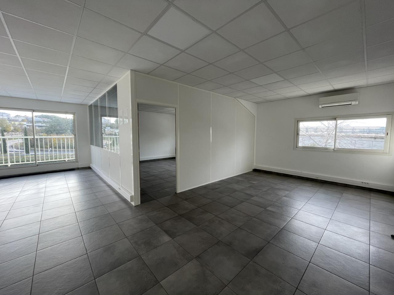 Location bureau Meyreuil Bouches-du-Rhône OLBUR2203854 5