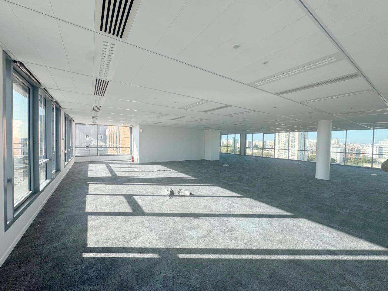 Location bureau Montreuil Seine-Saint-Denis OLBUR2317345 7