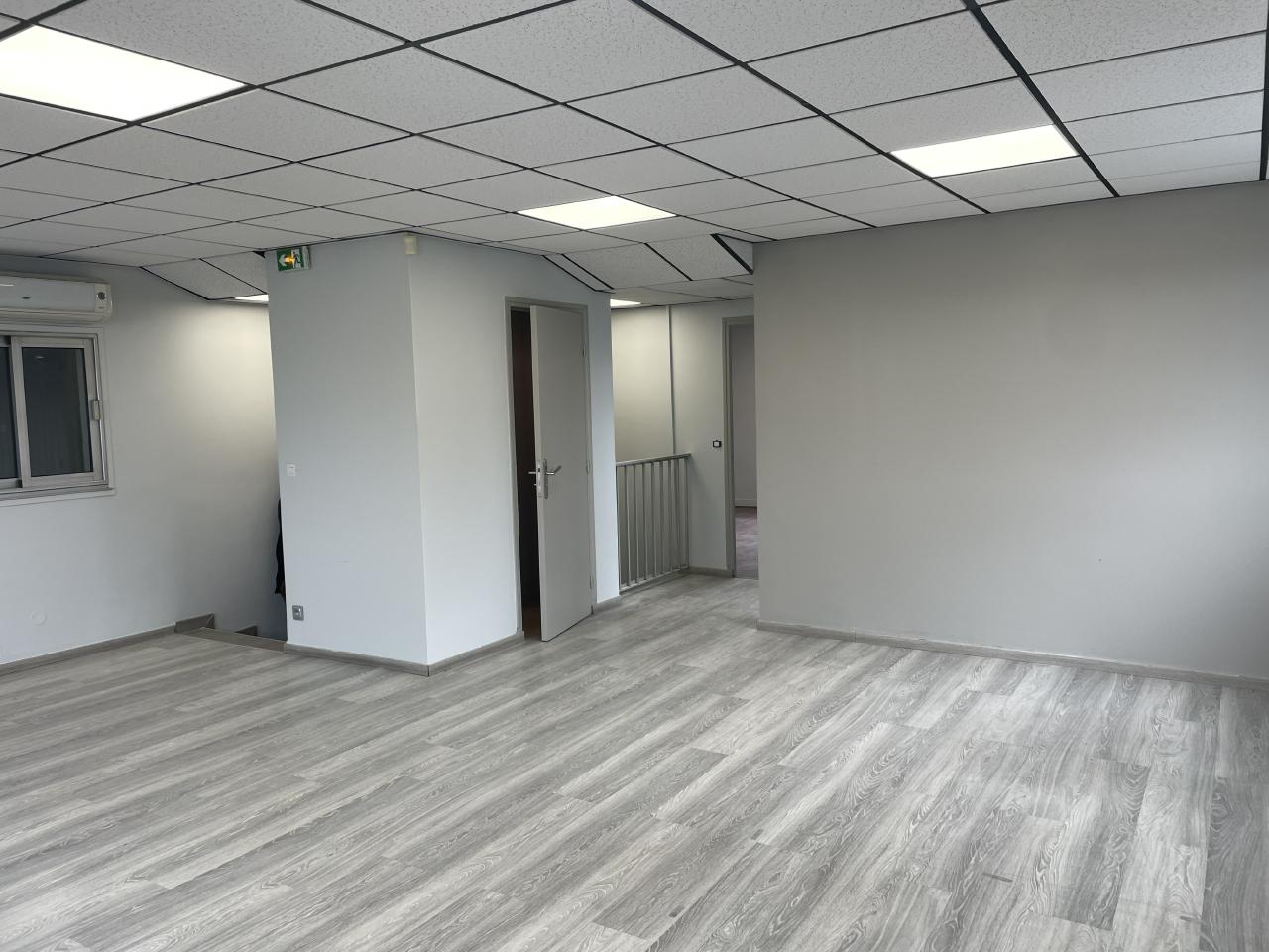 Location local d'activité Viry-Châtillon Essonne OLACT2421844 5