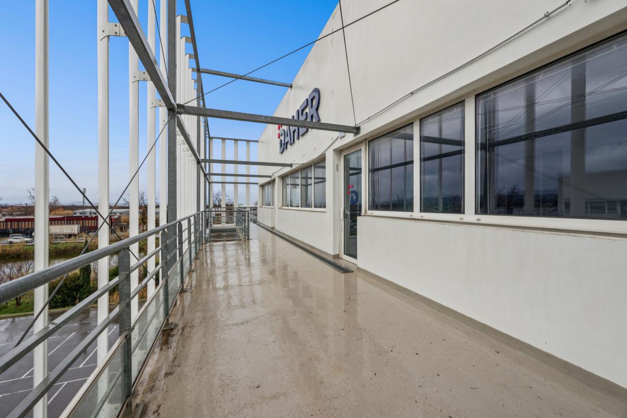 Location bureau Marignane Bouches-du-Rhône OLBUR2117538 8