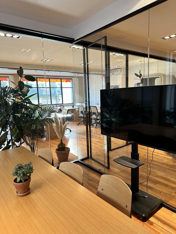 Location coworking Paris OLBUR2536588 1