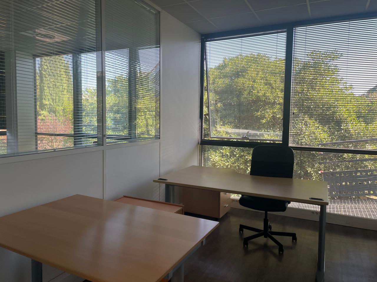 Location bureau Aix-en-Provence Bouches-du-Rhône OLBUR2314356 3