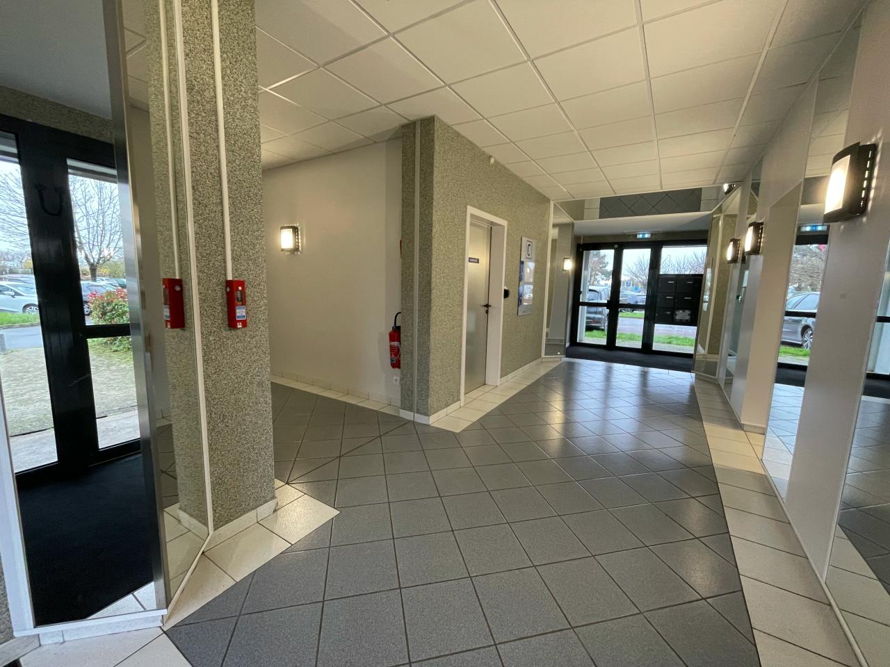 Location bureau Bouguenais Loire-Atlantique OLBUR2427941 6