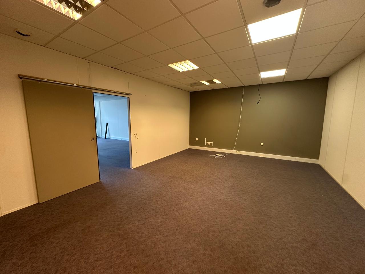 Location bureau Saint-Cyr-sur-Loire Indre-et-Loire OLBUR2642998 5