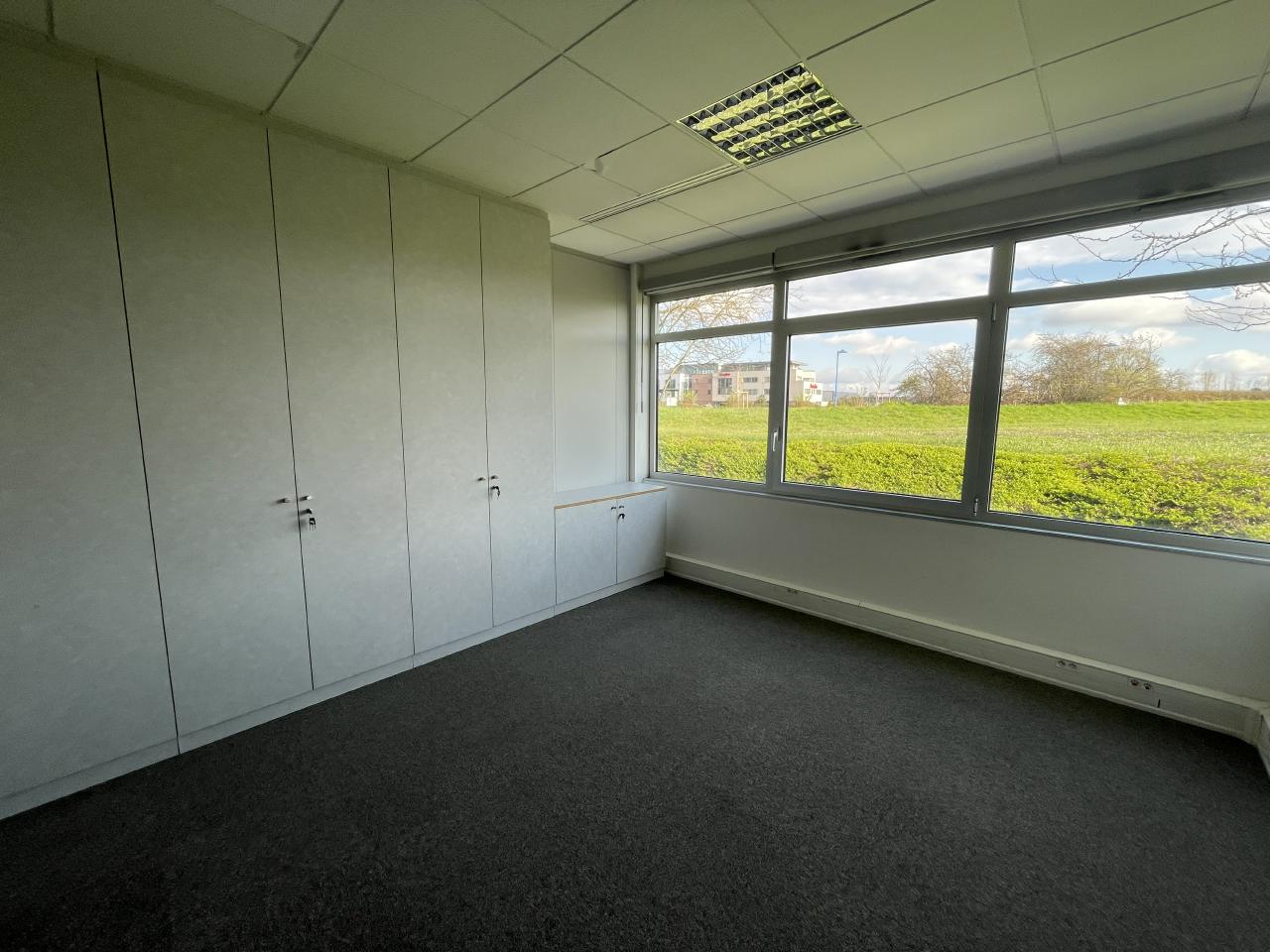 Vente bureau Entzheim Bas-Rhin OVBUR2534883 9