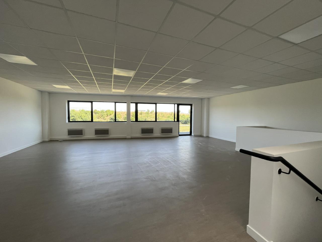 Vente local d'activité Moissy-Cramayel Seine-et-Marne OVACT2425669 6