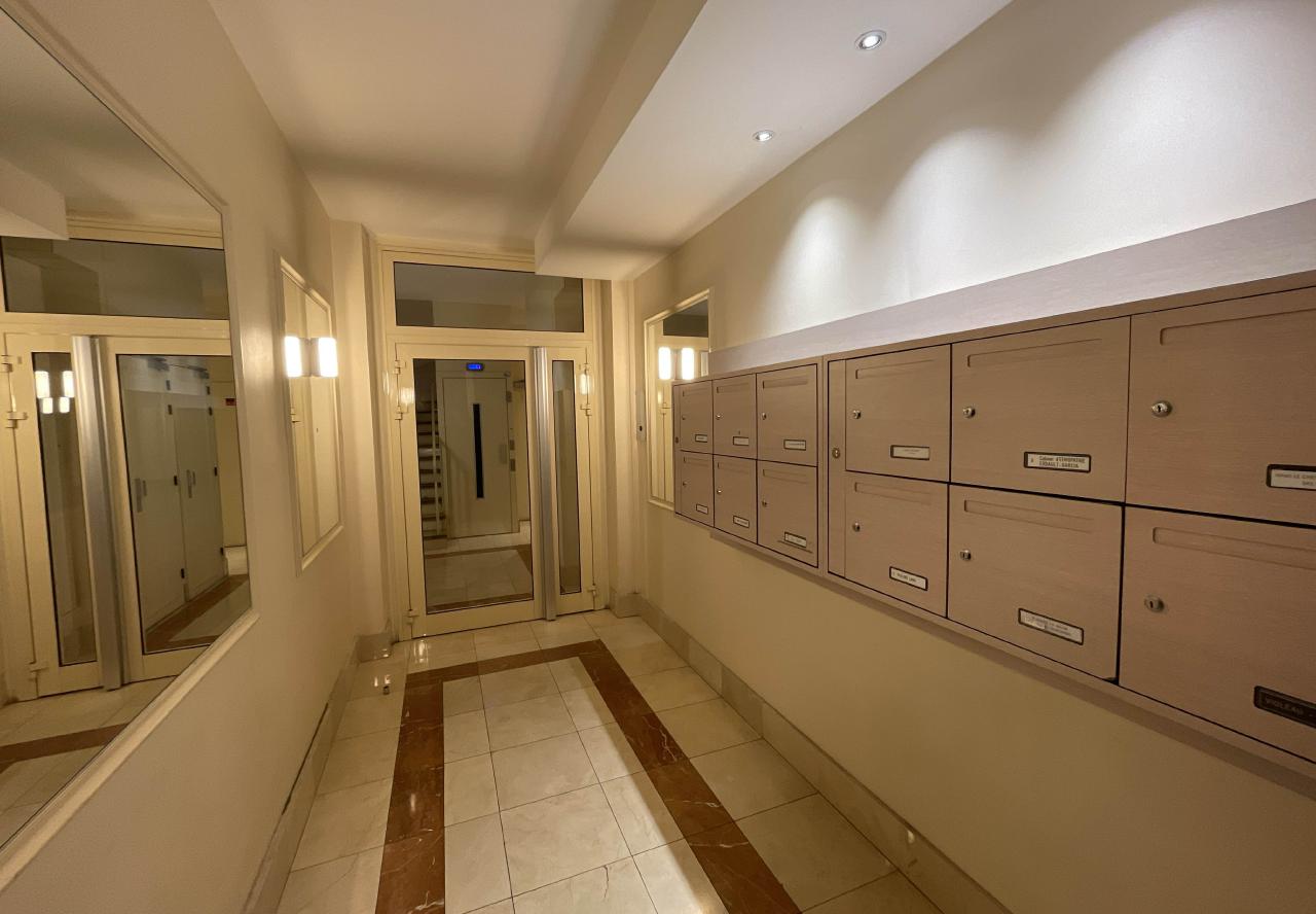 Location bureau Paris OLBUR2529482 1