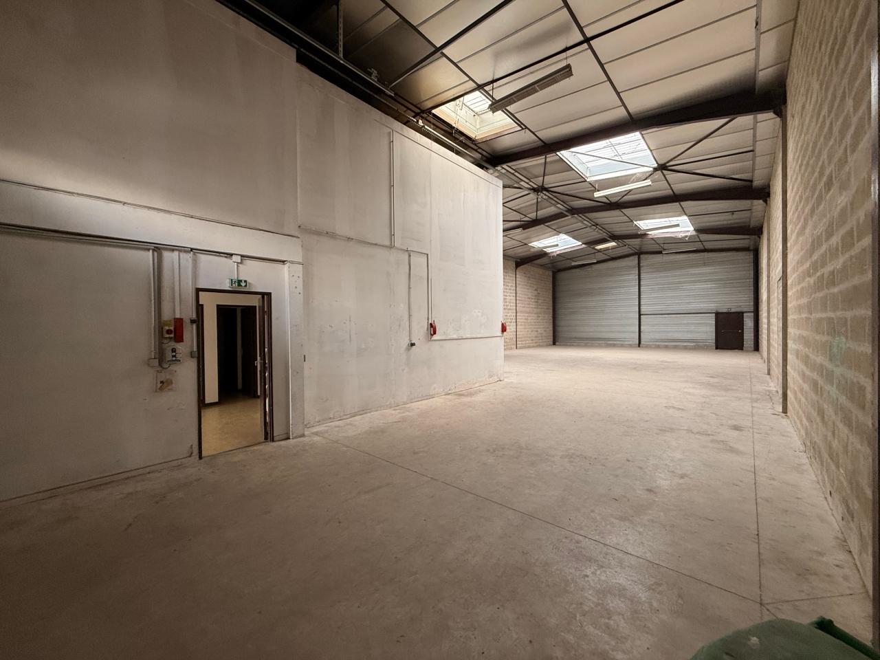 Location local d'activité Pontault-Combault Seine-et-Marne OLACT2420764 1