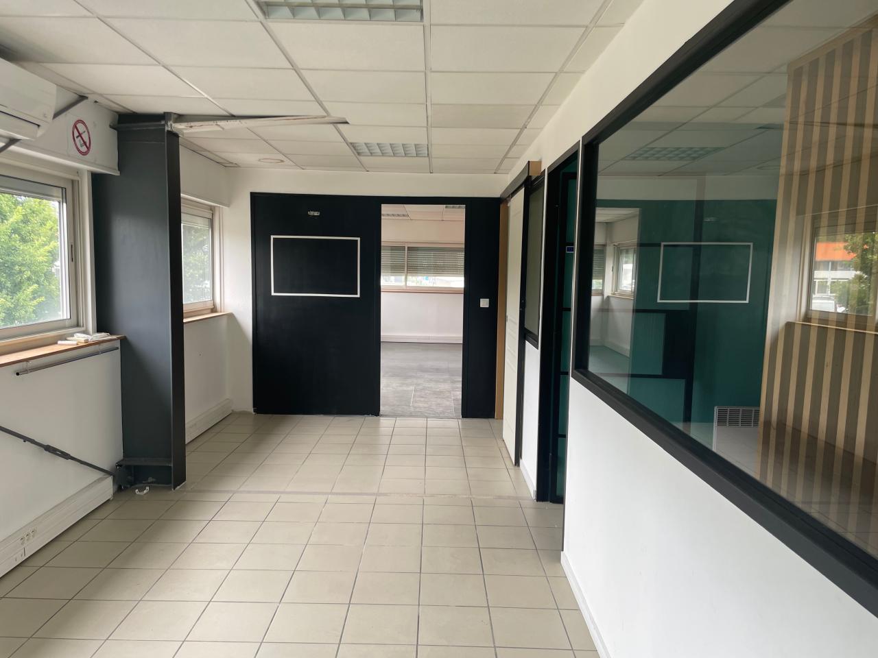 Location bureau Lormont Gironde OLBUR2424473 2