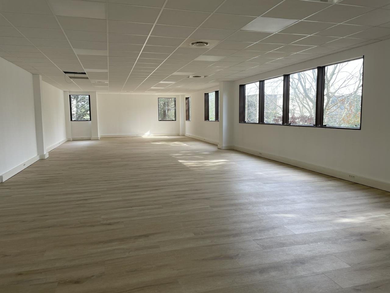 Location bureau Aix-en-Provence Bouches-du-Rhône OLBUR2115175 15