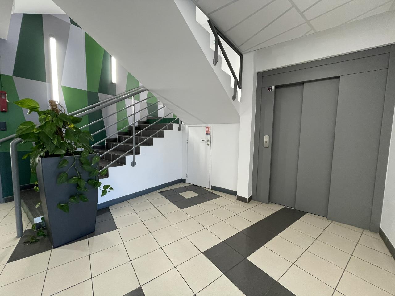 Location bureau Aix-en-Provence Bouches-du-Rhône OLBUR2428083 25