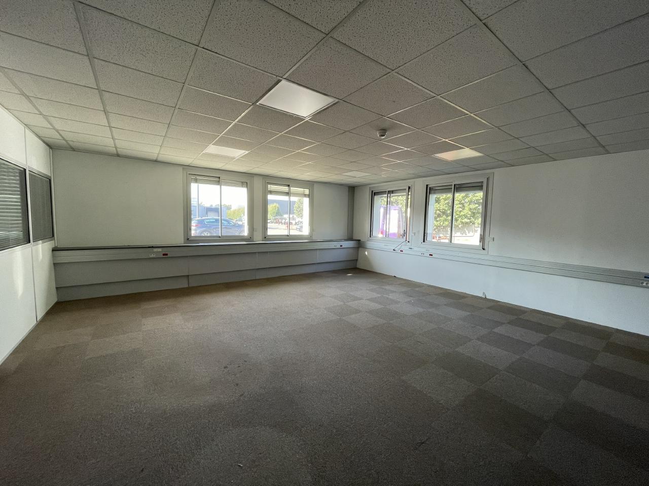 Location bureau Drancy Seine-Saint-Denis OLBUR2309331 1