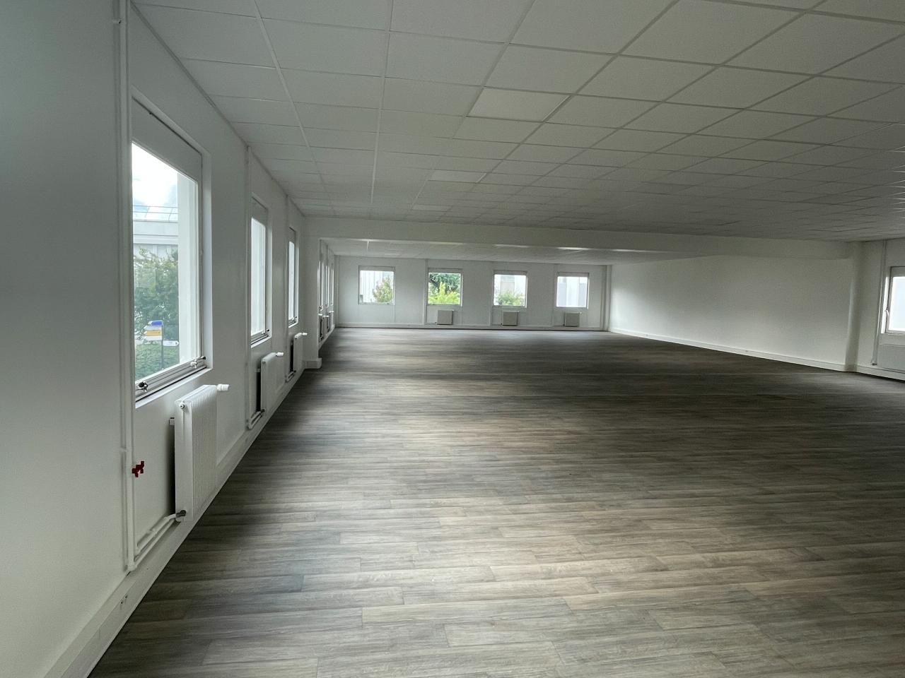 Vente bureau Osny Val-d'Oise OVBUR2425831 2