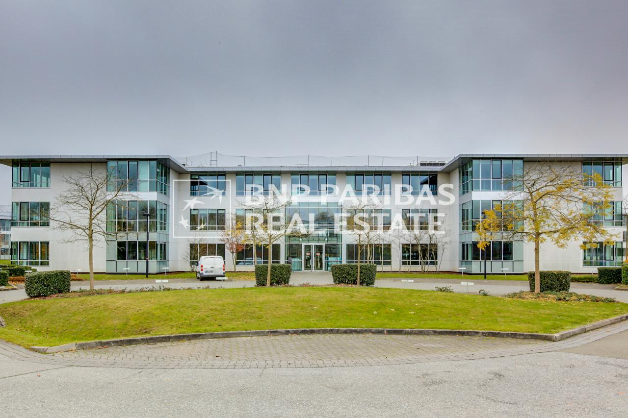 Location bureau Voisins-le-Bretonneux Yvelines OLBUR2420353
