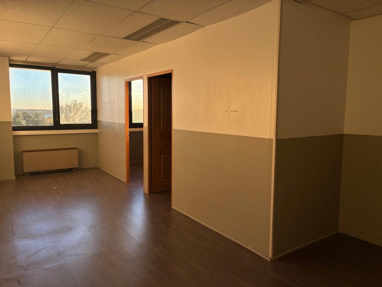 Location bureau Aix-en-Provence Bouches-du-Rhône OLBUR2529905 16