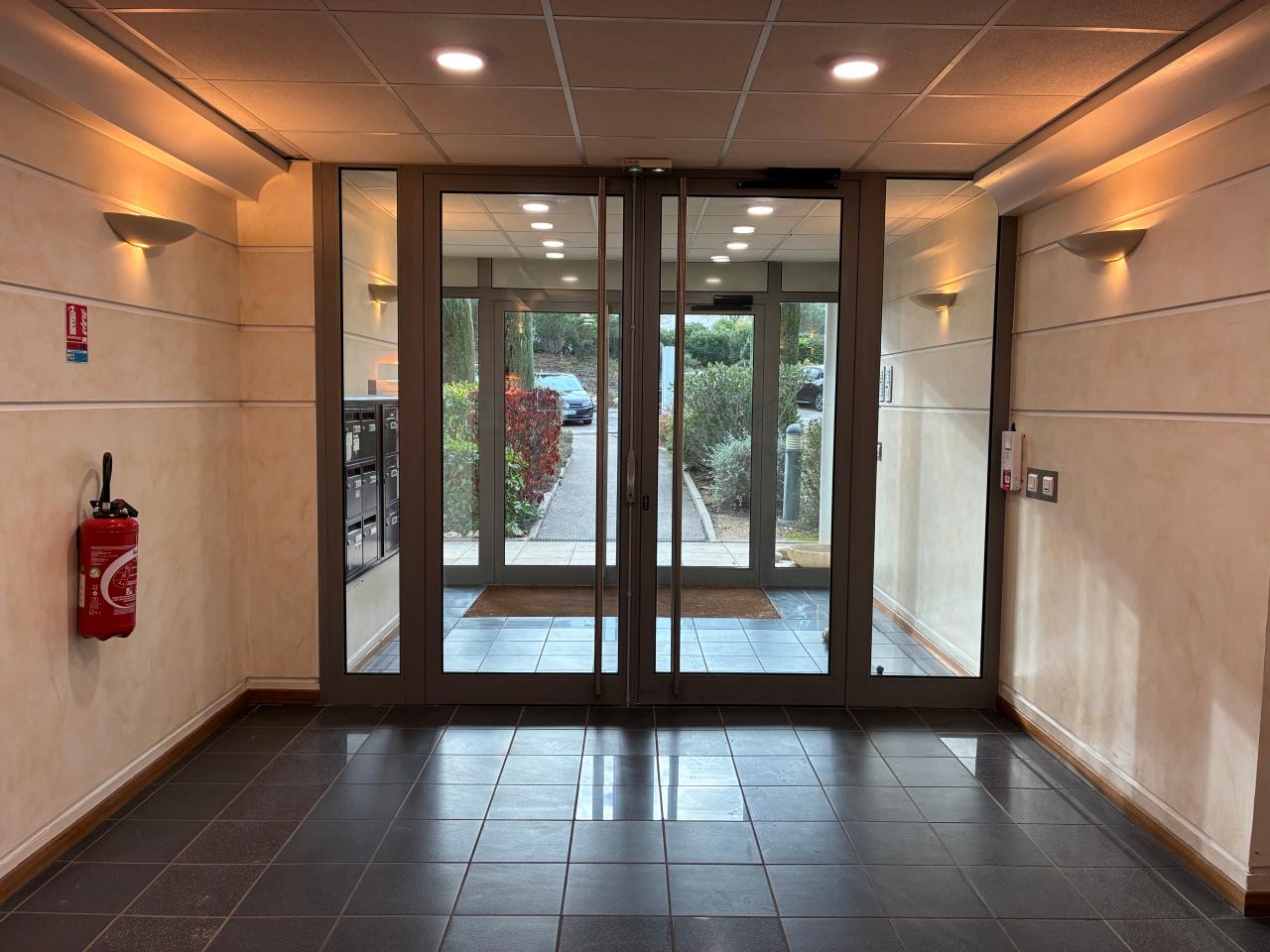 Location bureau Aix-en-Provence Bouches-du-Rhône OLBUR2537075 7