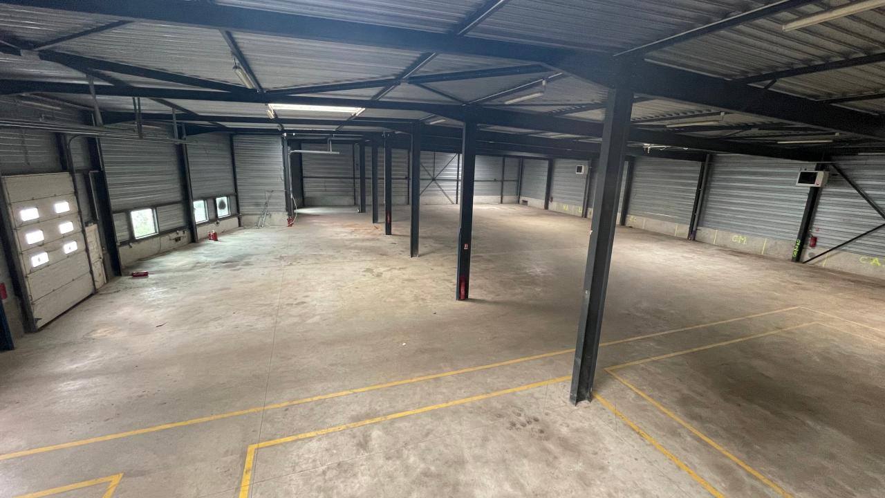Location local d'activité Montigny-le-Bretonneux Yvelines OLACT2427819 11
