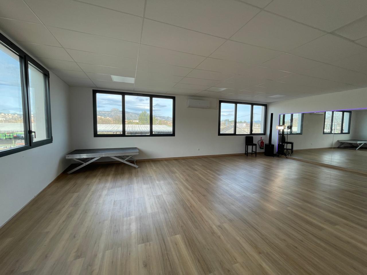 Location bureau Aubagne Bouches-du-Rhône OLBUR2533356 9