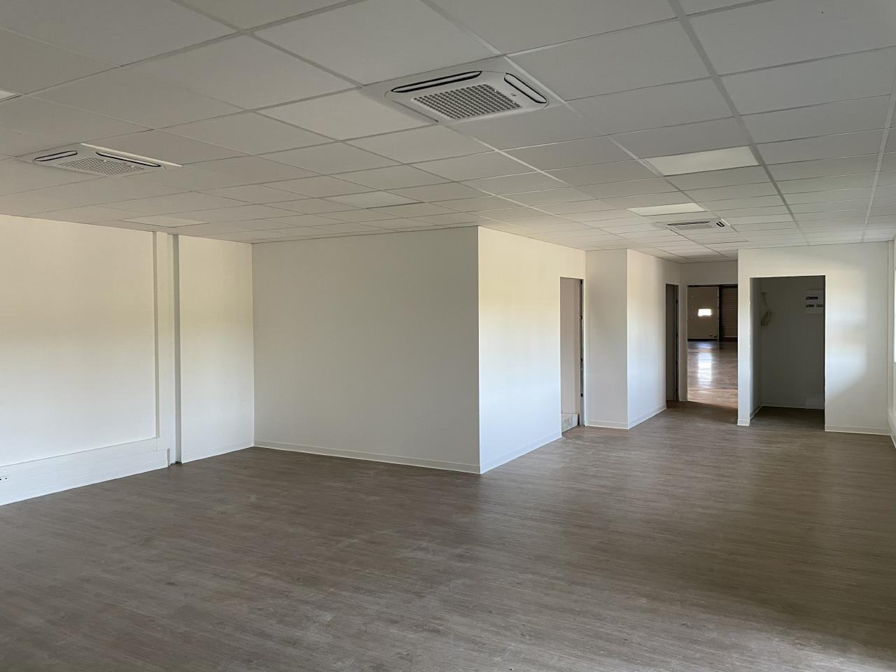 Location local d'activité Ambarès-et-Lagrave Gironde OLACT2641349 8
