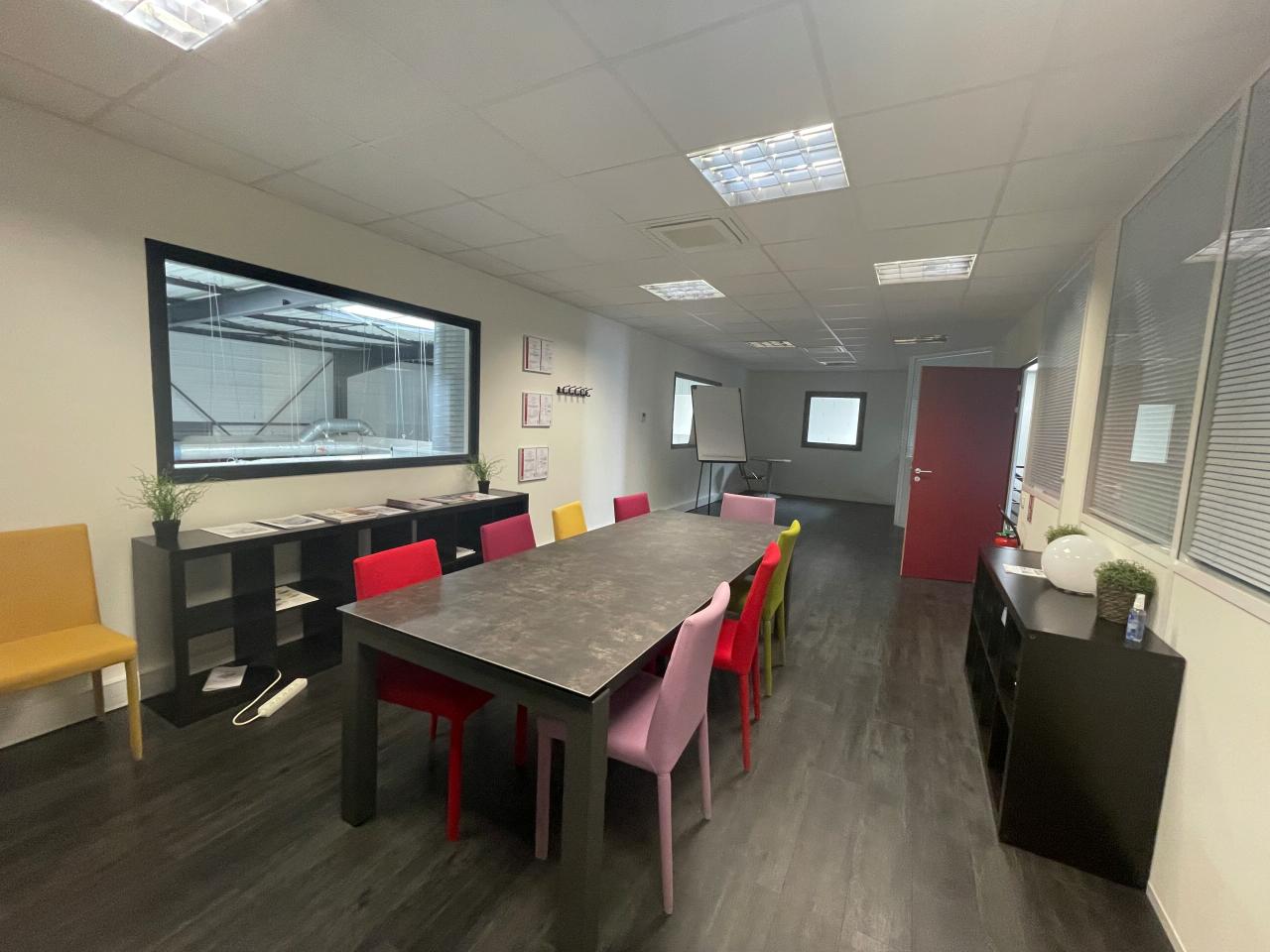 Vente local d'activité Vénissieux Rhône OVACT2534126 11