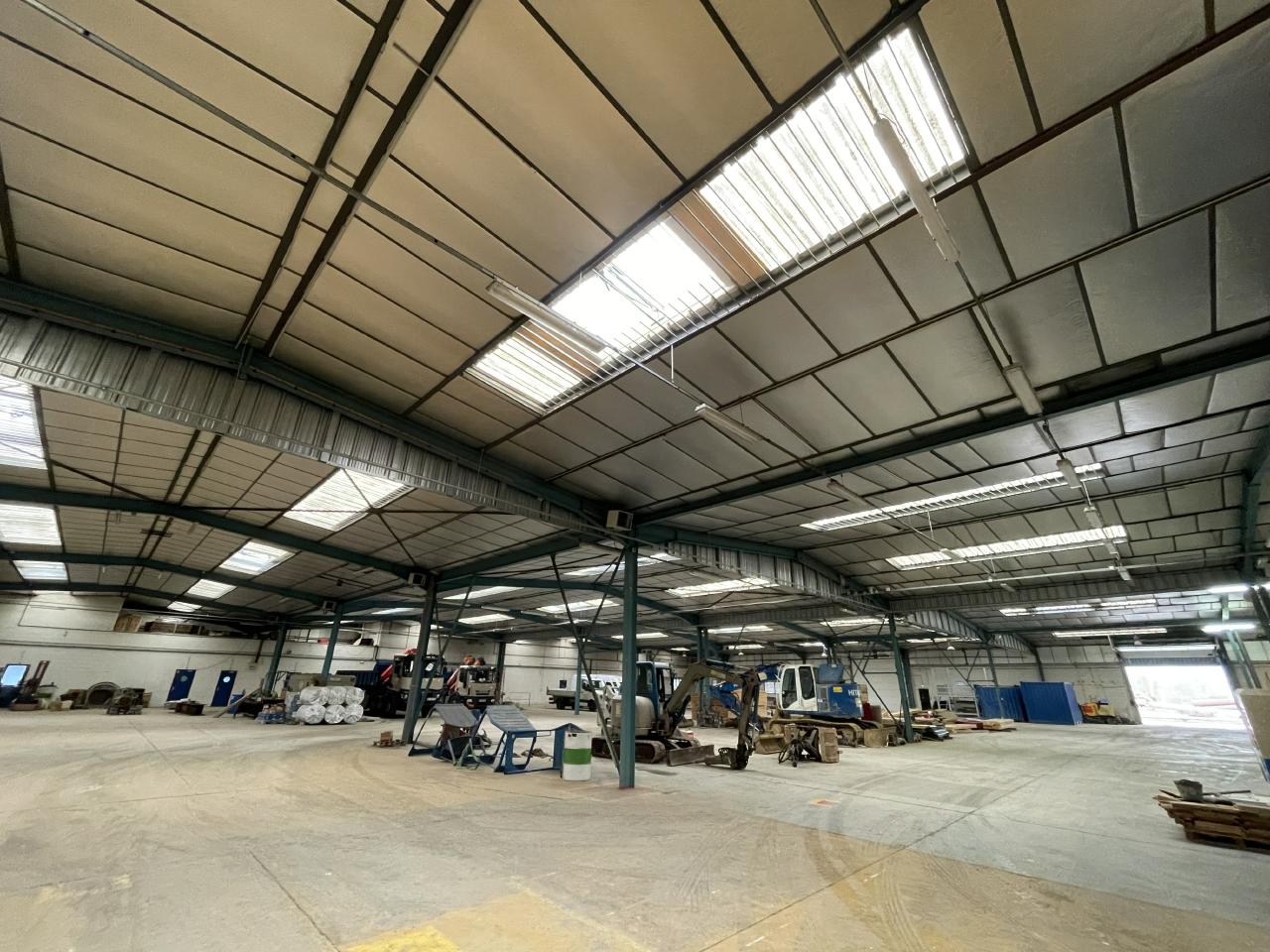 Location entrepôt classe c Coignières Yvelines OLLOG2201768 3