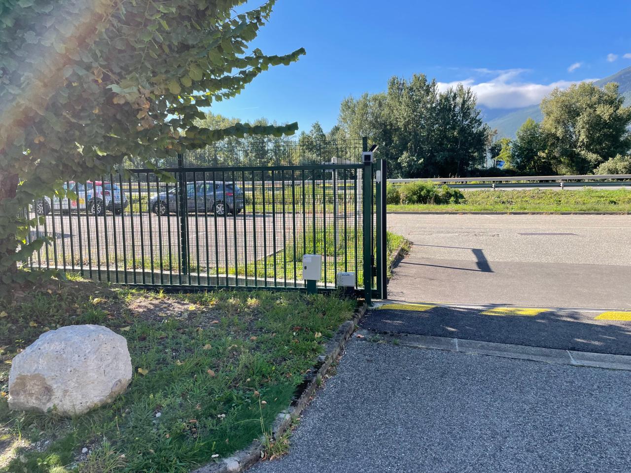 Vente bureau Saint-Martin-le-Vinoux Isère OVBUR2426373 1