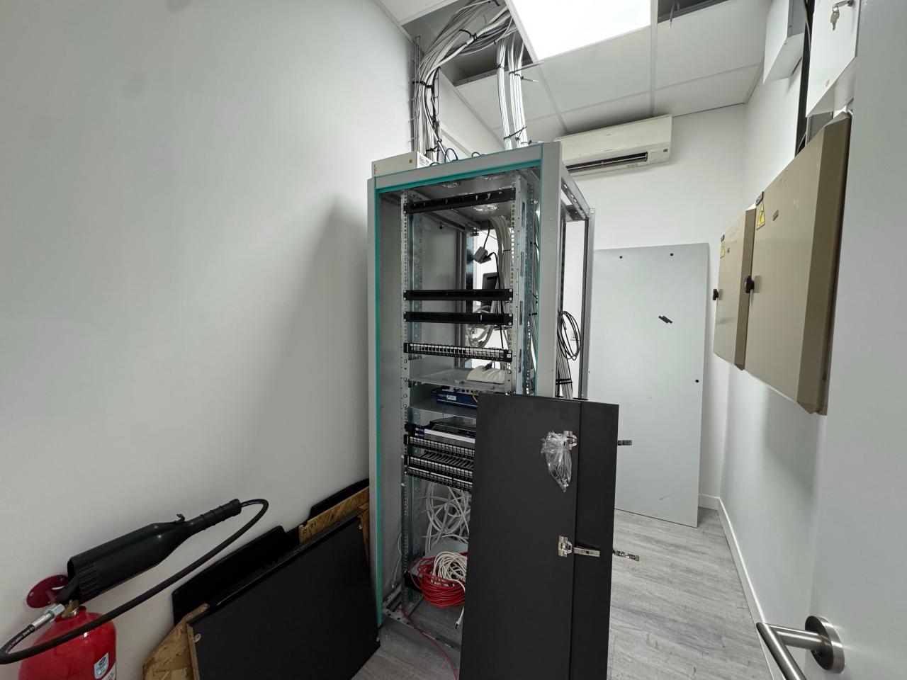 Location bureau Vitrolles Bouches-du-Rhône OLBUR2535368 23