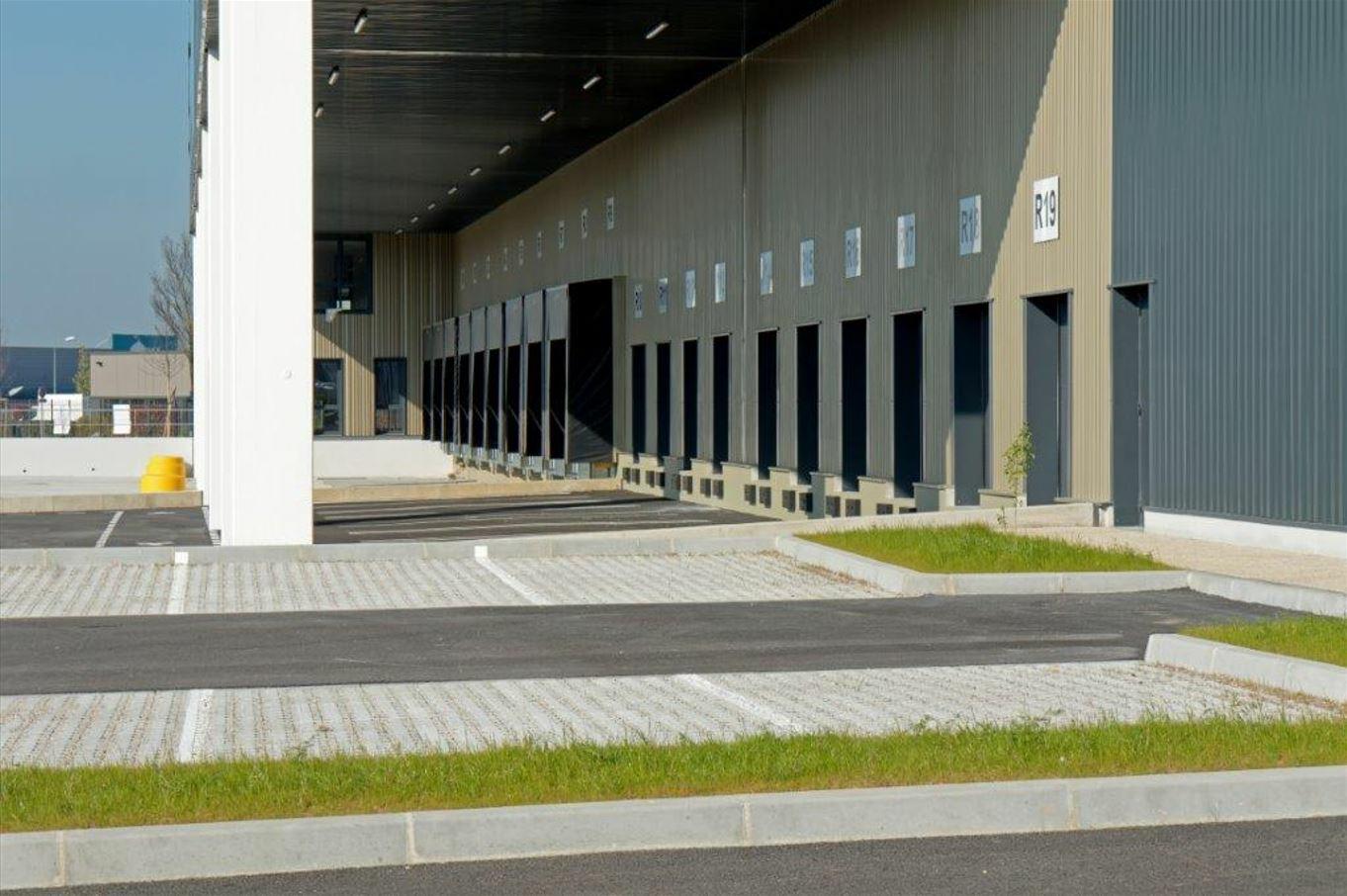 Location entrepôt classe c Corbas Rhône OLLOG2118331 9