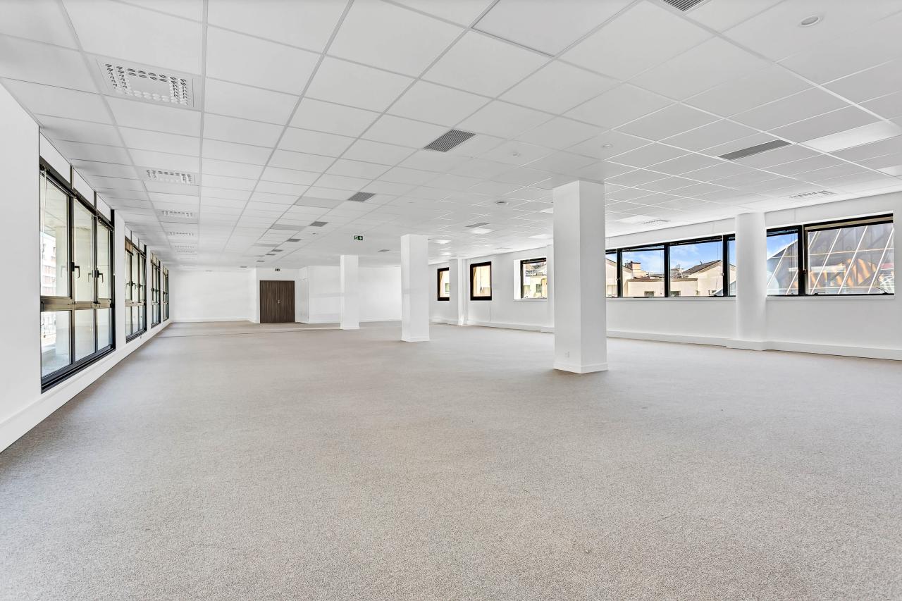 Location bureau Montigny-le-Bretonneux Yvelines OLBUR2317544