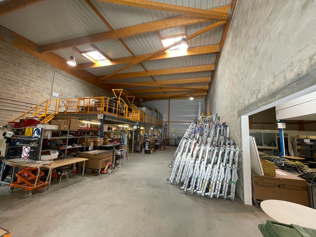 Location local d'activité Élancourt Yvelines OLACT2640679 4