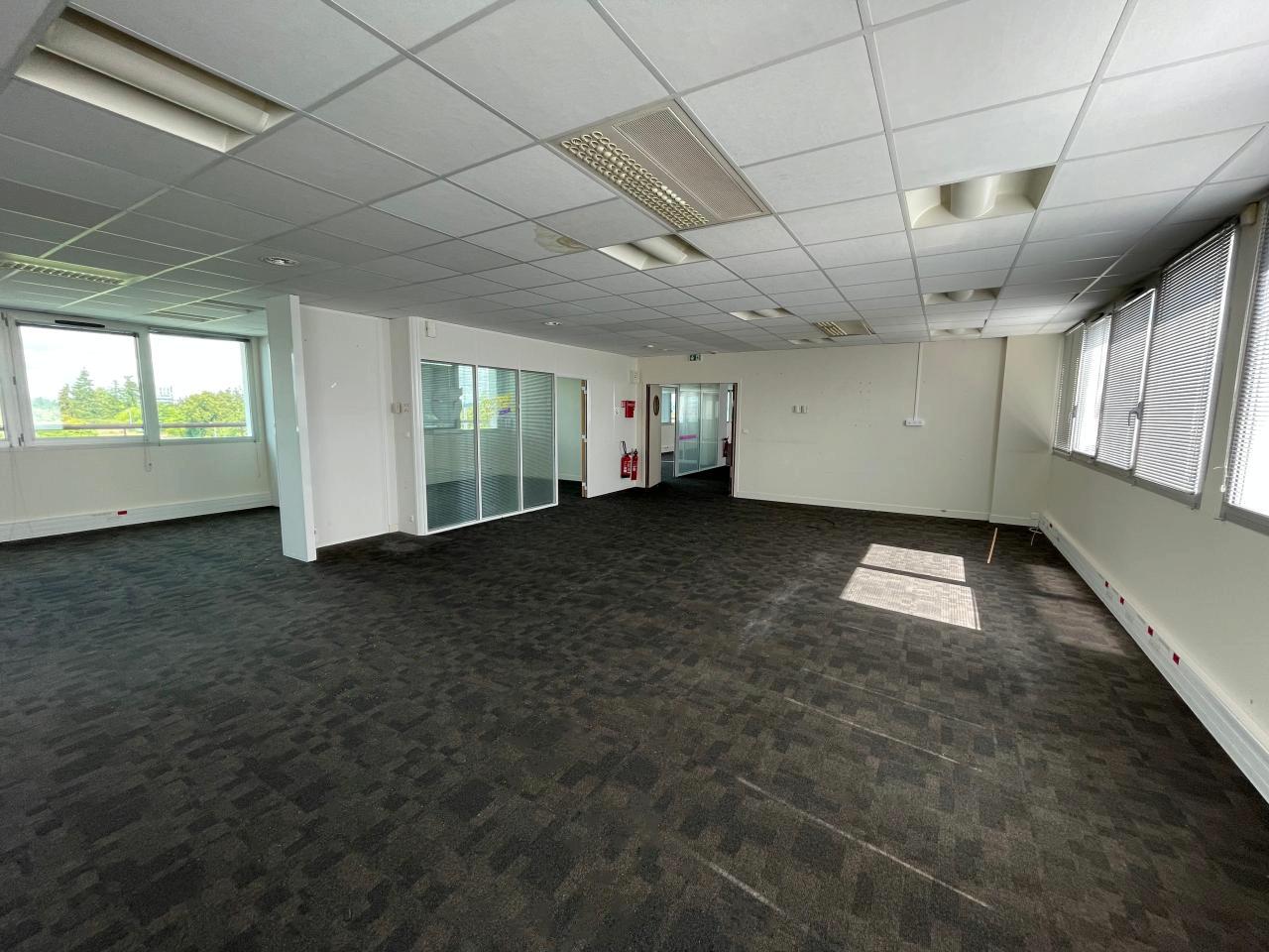 Location bureau OLBUR2318294 10