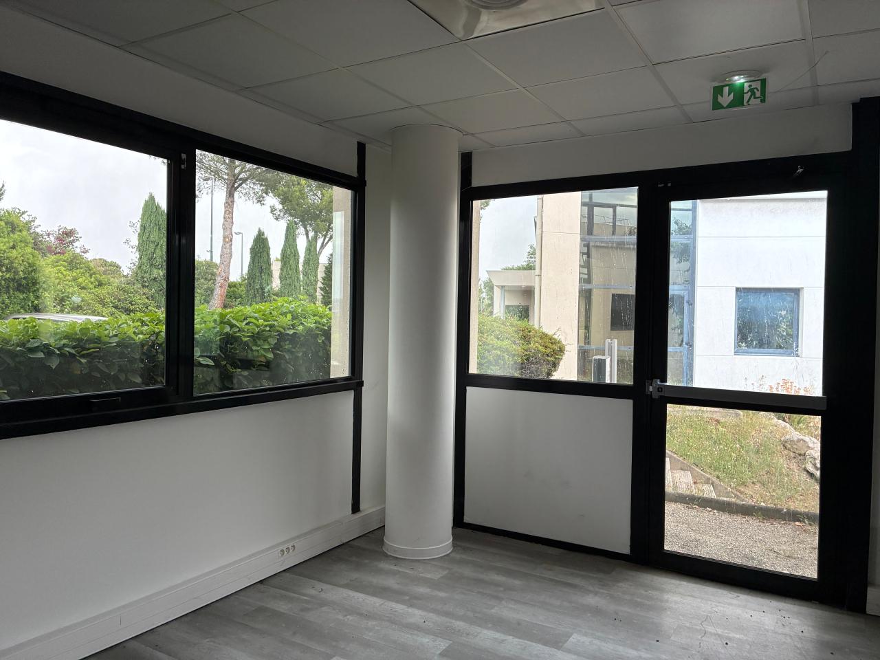 Location bureau Aix-en-Provence Bouches-du-Rhône OLBUR2114976 32