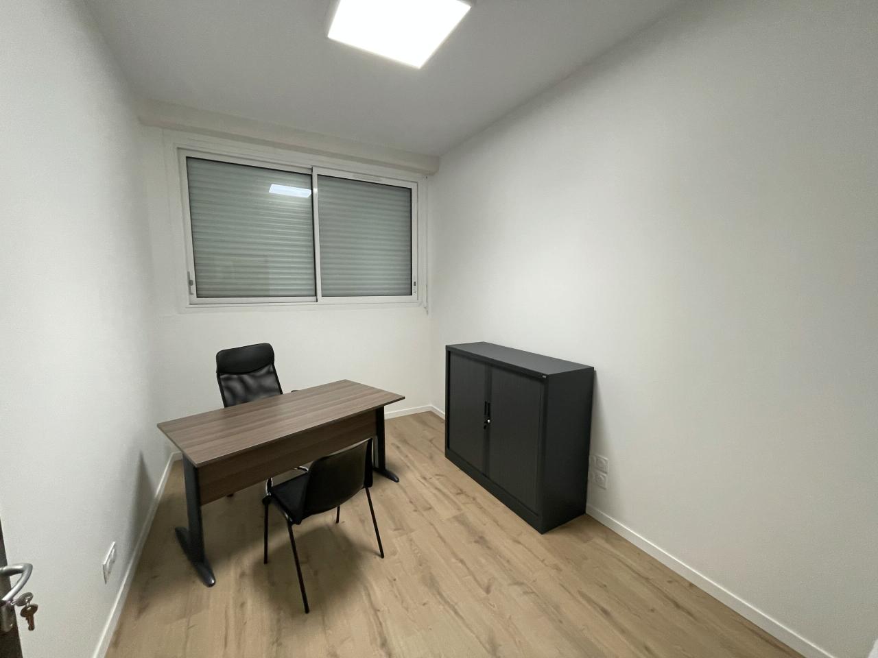 Vente bureau Tours Indre-et-Loire OVBUR2427660 10