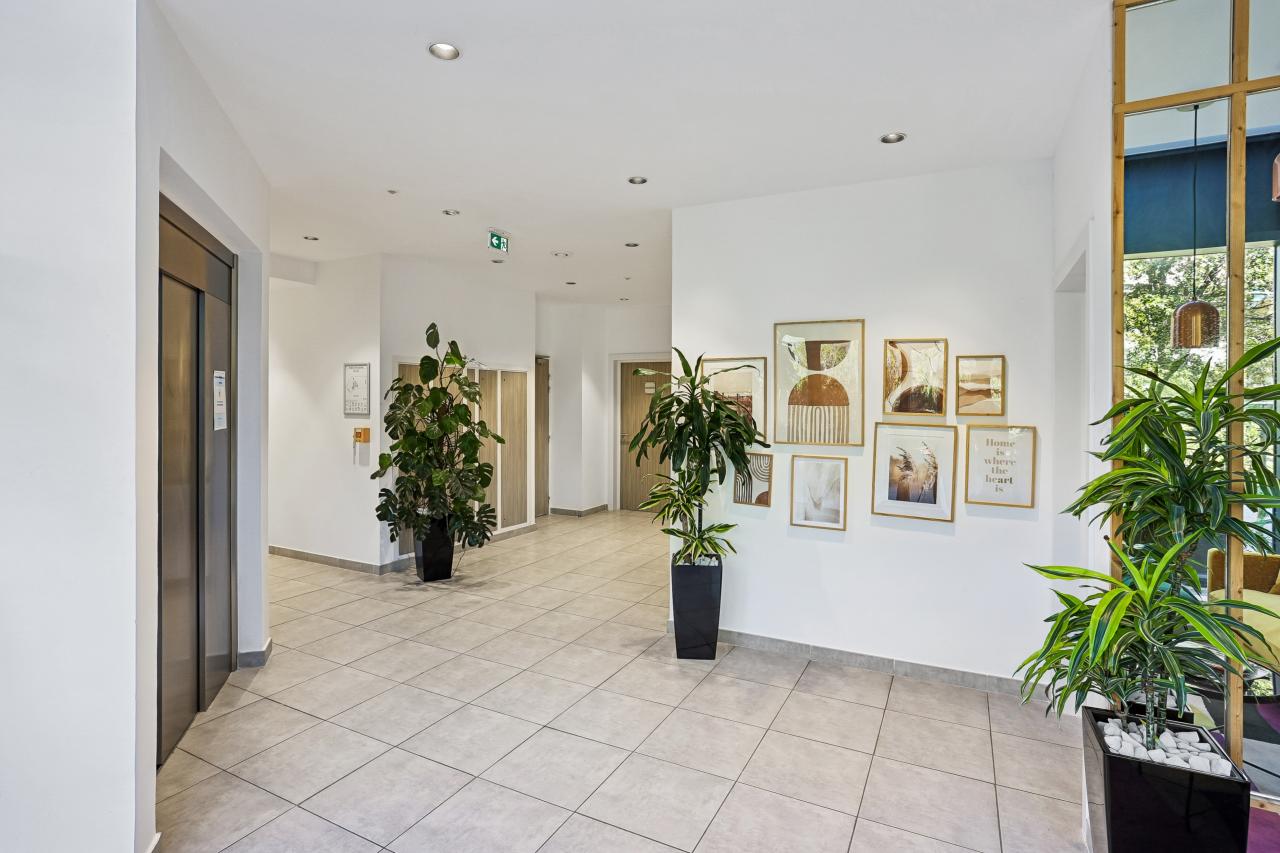 Location bureau Aix-en-Provence Bouches-du-Rhône OLBUR2115137 16