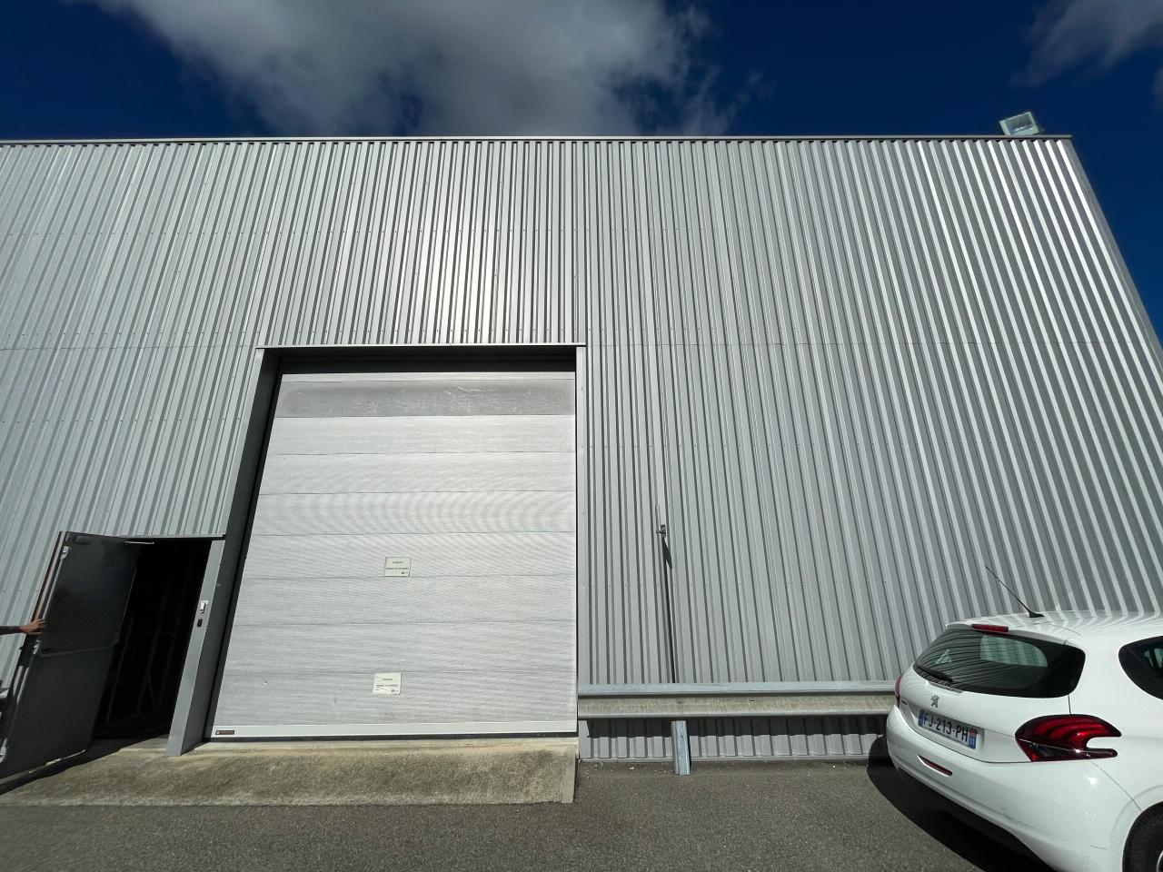 Vente bureau Villeneuve-lès-Bouloc Haute-Garonne OVBUR2428194 3