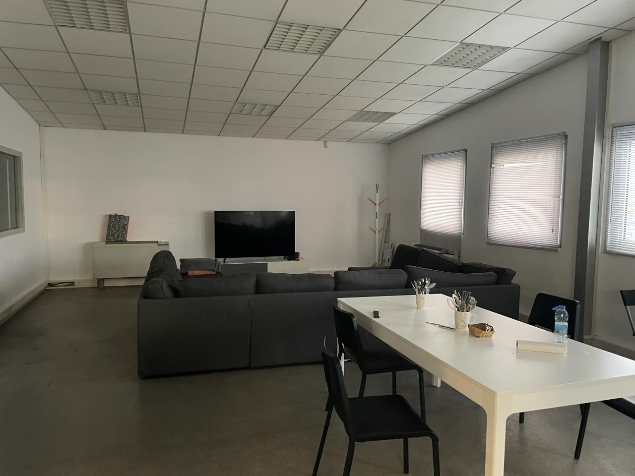 Vente local d'activité Vénissieux Rhône OVACT2420374 18