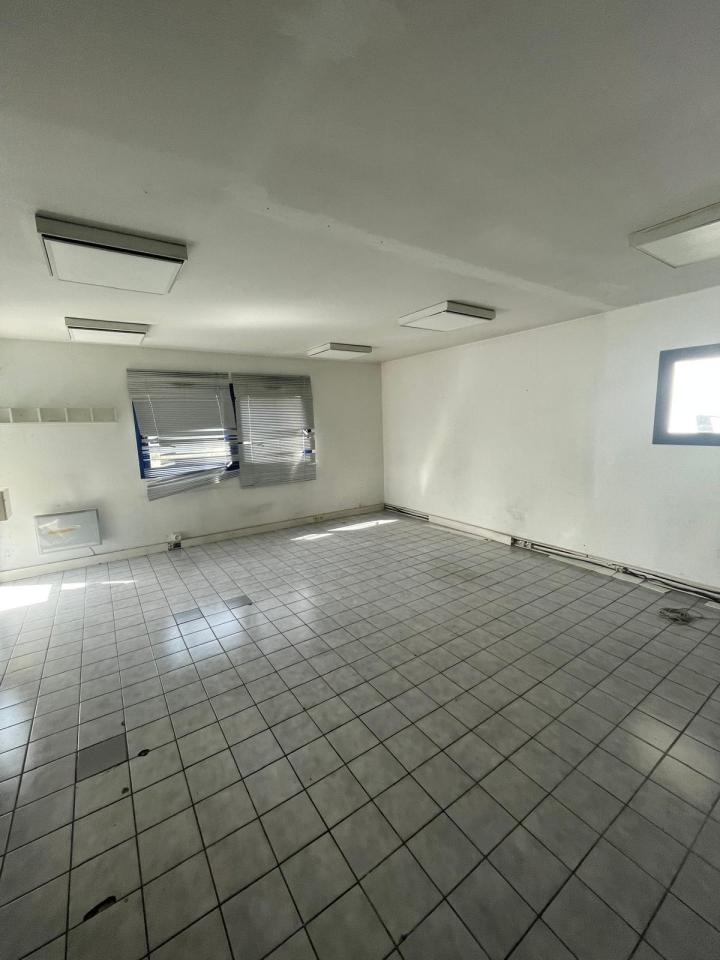 Vente local d'activité Sainte-Geneviève-des-Bois Essonne OVACT2641615 5
