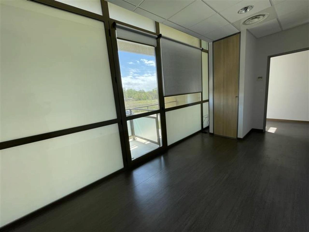 Location bureau Mauguio Hérault OLBUR2311748 7