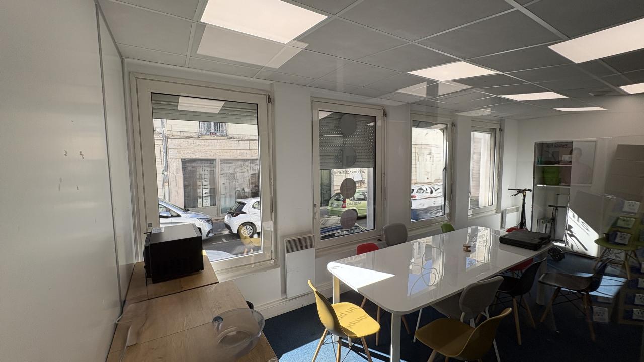 Location bureau Tours Indre-et-Loire OLBUR2640725 14