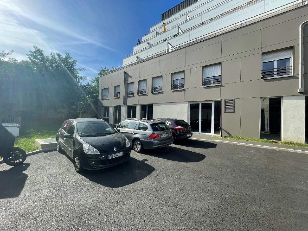 Vente local d'activité Ivry-sur-Seine Val-de-Marne OVACT2315384 1