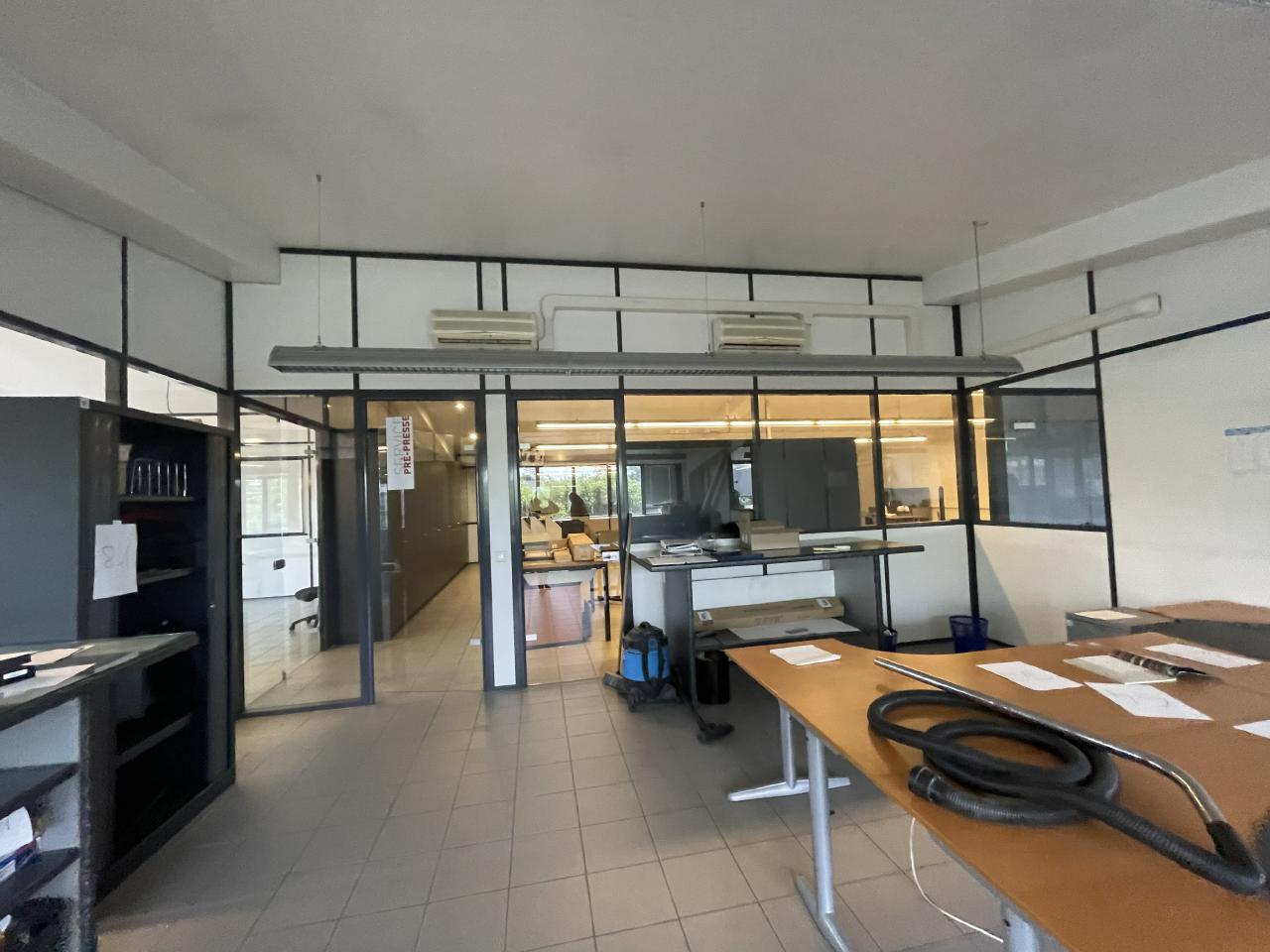 Location bureau Illkirch-Graffenstaden Bas-Rhin OLBUR2312025 7