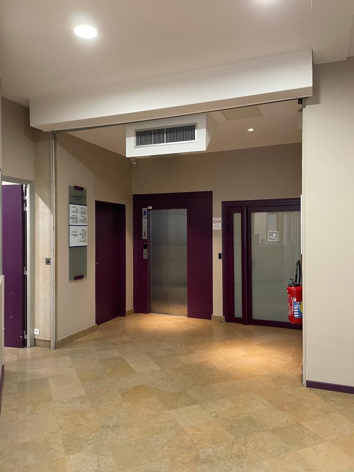 Location bureau Montreuil Seine-Saint-Denis OLBUR2536783 2