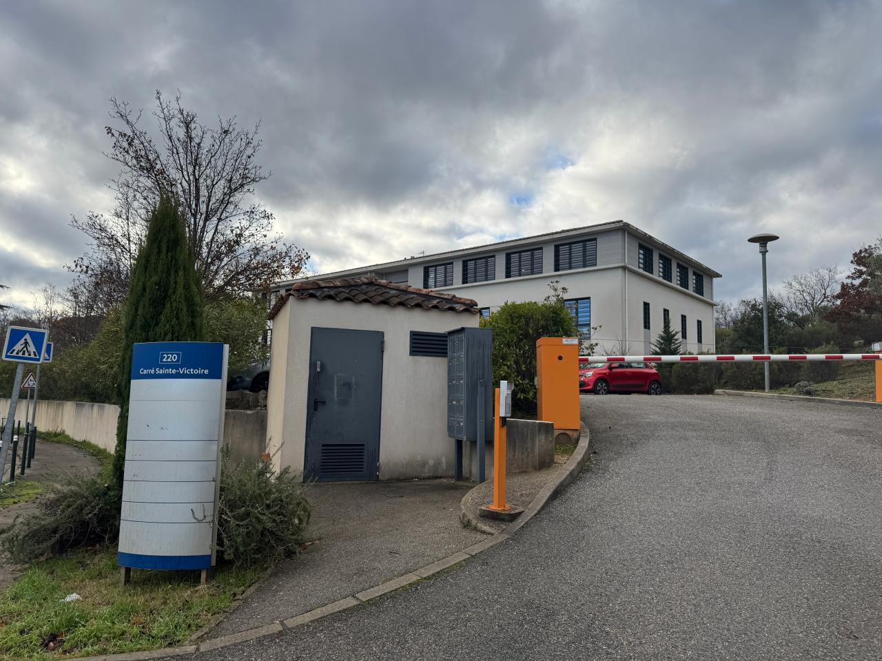 Location bureau Aix-en-Provence Bouches-du-Rhône OLBUR2531599 27