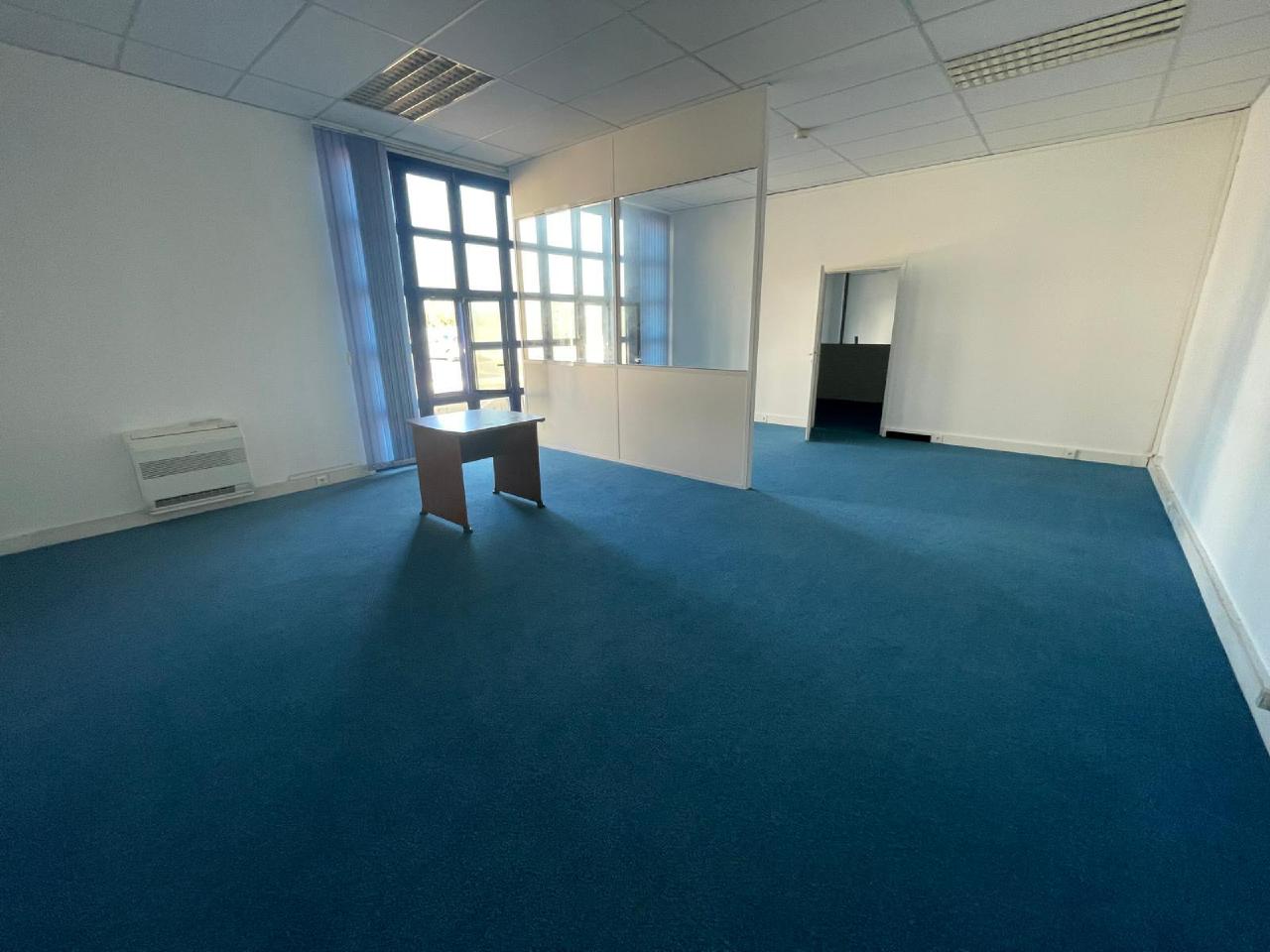 Location bureau Saint-Clément-de-Rivière Hérault OLBUR2423390 5