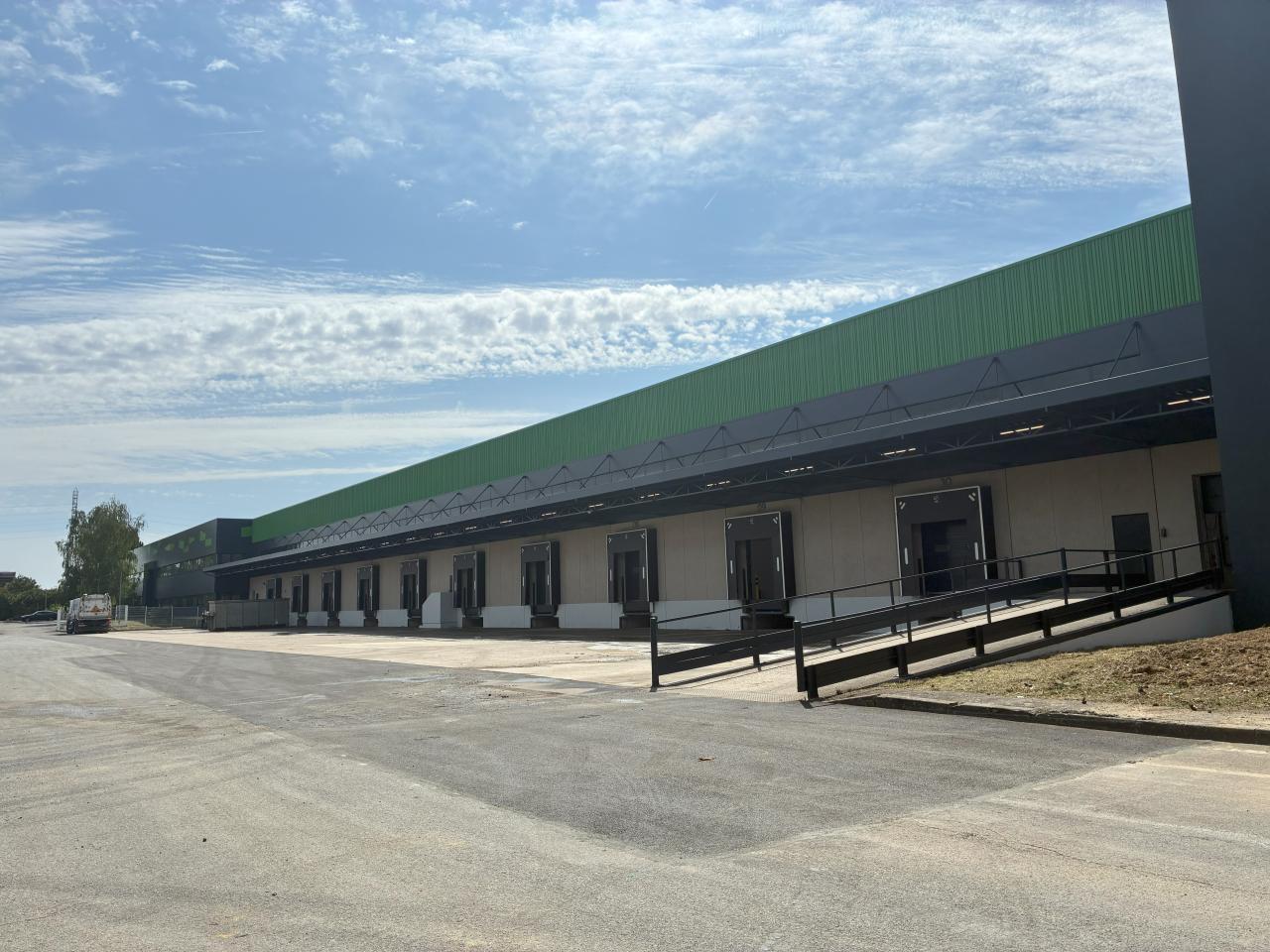Location entrepôt classe a Combs-la-Ville Seine-et-Marne OLLOG2419823 3