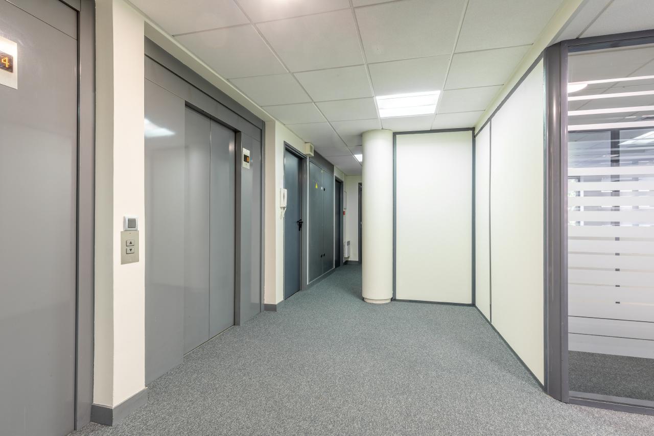 Location bureau Issy-les-Moulineaux Hauts-de-Seine OLBUR2104612 10